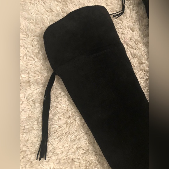 Gorgeous black suede boots - Picture 2 of 4